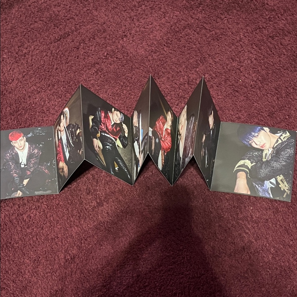 Stray Kids In Life Foldout